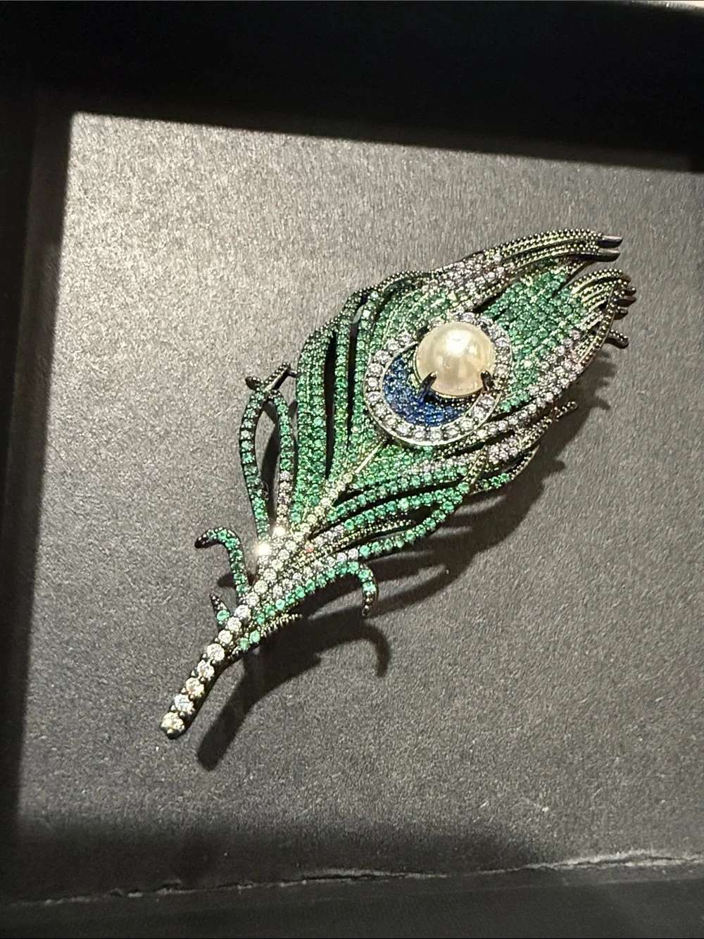 Peacock Feather Crystal Brooch with Pearl Accent - Green/Blue